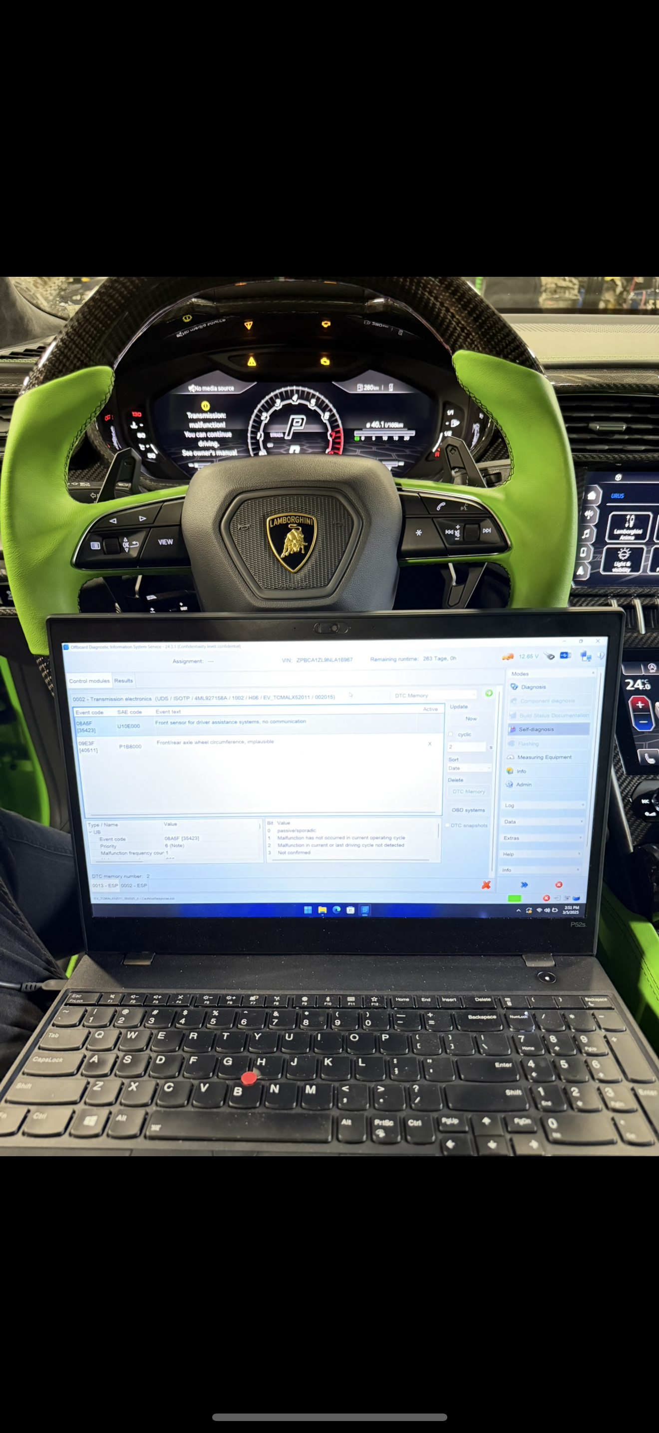 Lamborghini Urus Transmission Malfunction! You can continue driving. See owner’s manual Gearbox malfunction: